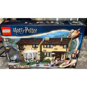 Lego Harry Potter Pivet Drive: Aunt Madge's Visit Building Set (NEW)